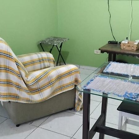 Отель Casa Aconchegante Em Куритиба Экстерьер фото